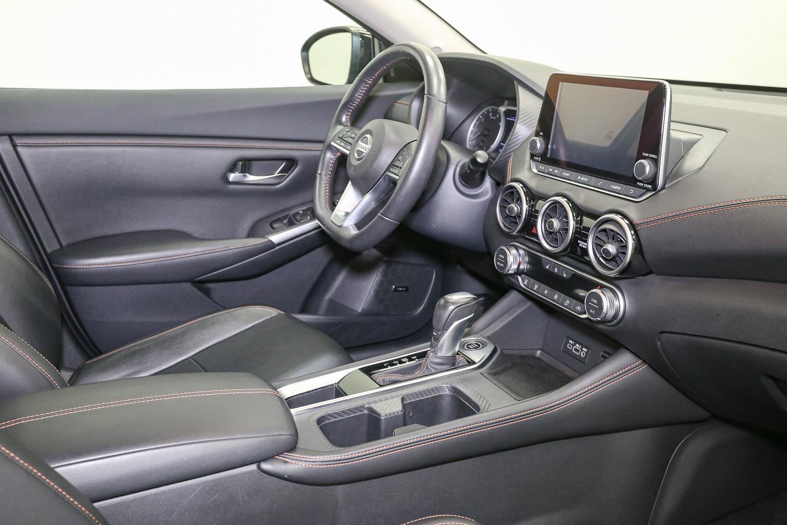 Used 2020 Nissan Sentra SR w/ Premium Package FWD image 20