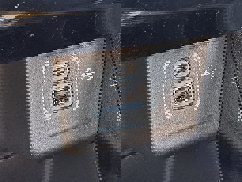 New 2026 Jeep Compass Altitude image 15