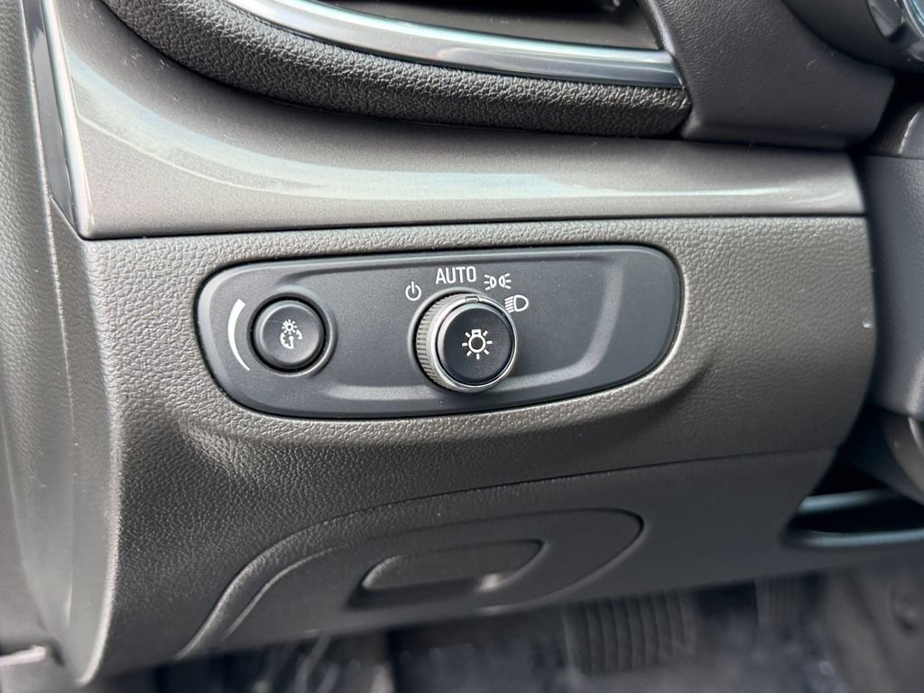 Used 2017 Buick Encore Preferred FWD image 28