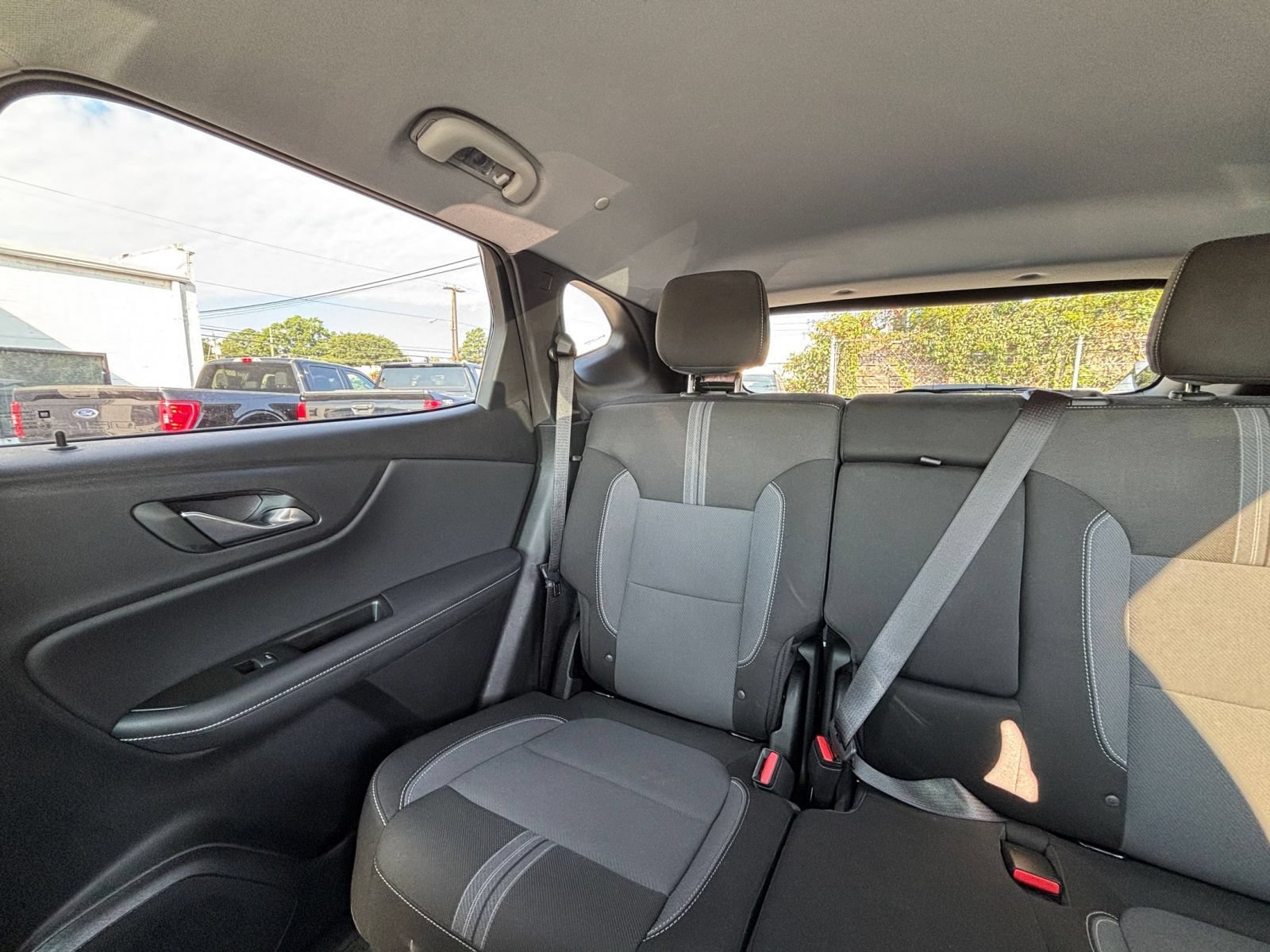 Used 2026 Chevrolet Blazer LT FWD image 39