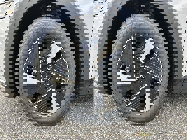 New 2025 Hyundai Ioniq 5 SEL image 39