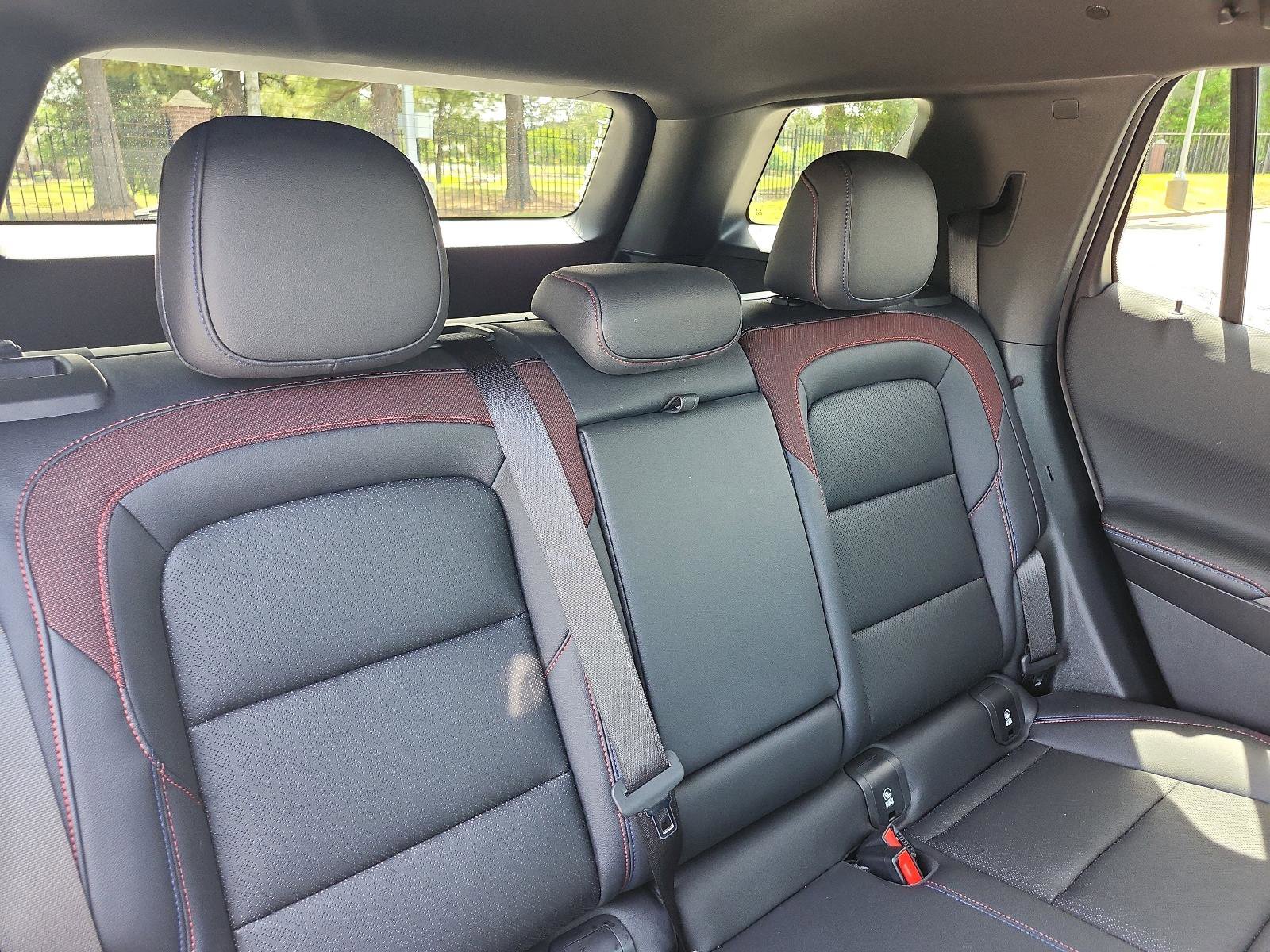 Certified 2025 Chevrolet Equinox RS w/ Safety and Technology Package image 8