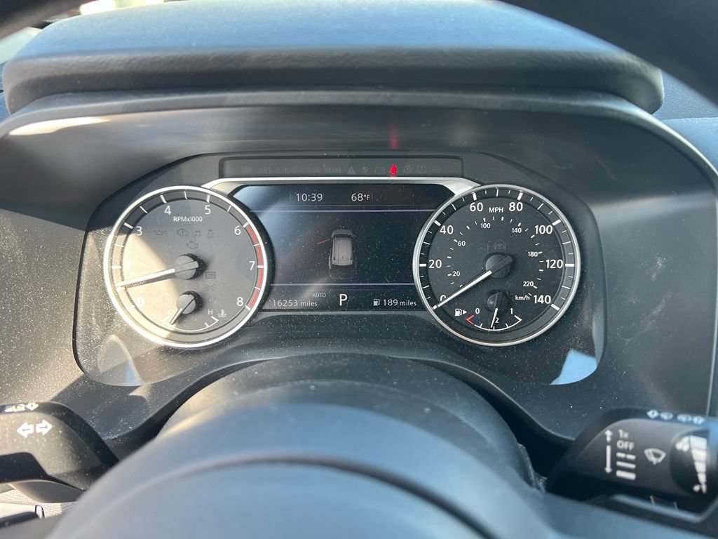 Used 2024 Nissan Rogue SV AWD/4WD image 18