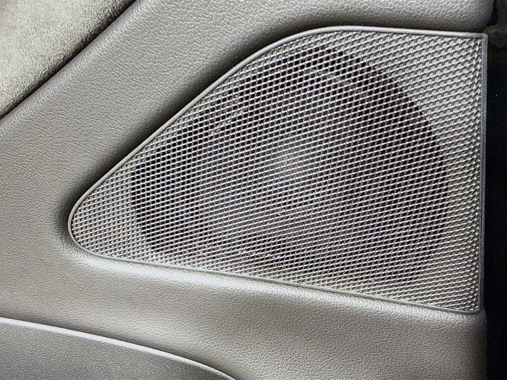 Used 2018 Tesla Model 3 Long Range AWD/4WD image 30