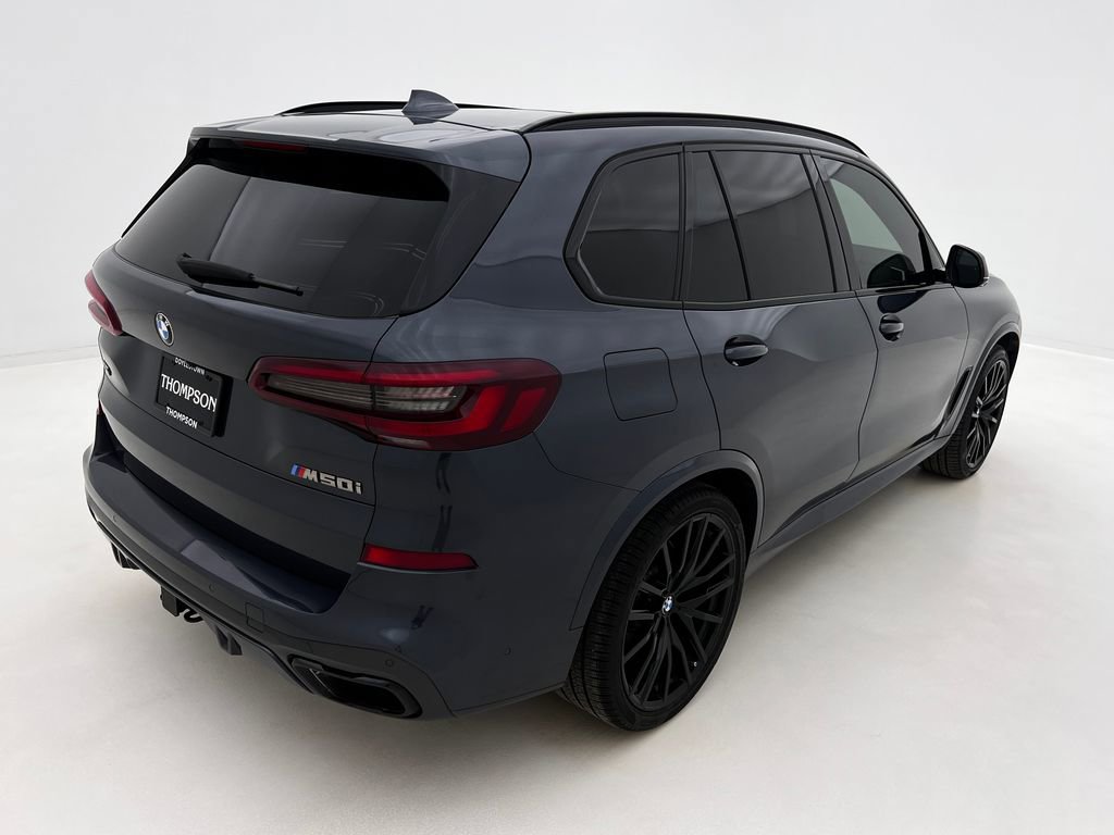 Used 2021 BMW X5 M50i w/ Executive Package image 7