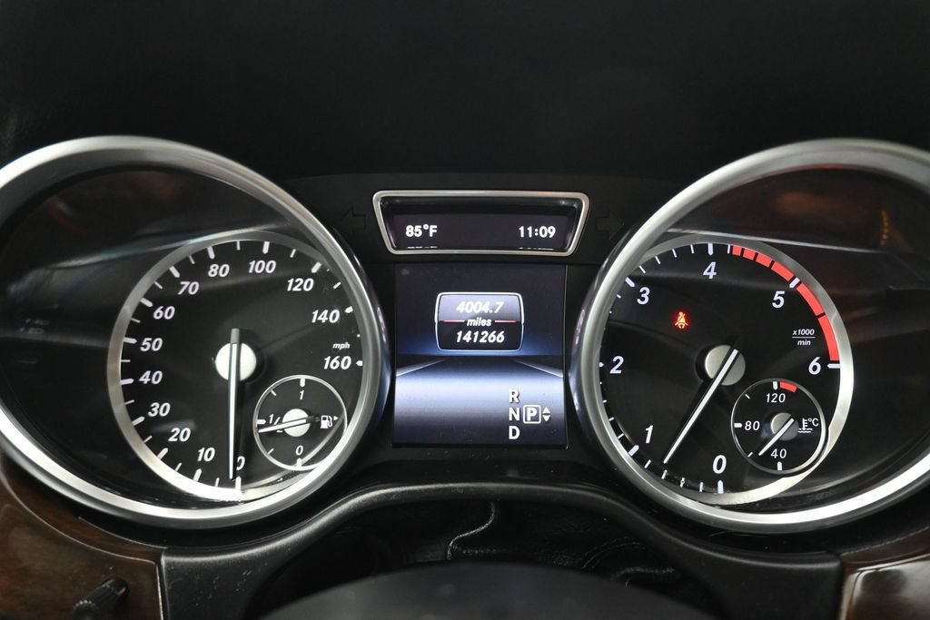 Used 2015 Mercedes-Benz ML 250 BlueTEC 4MATIC image 15