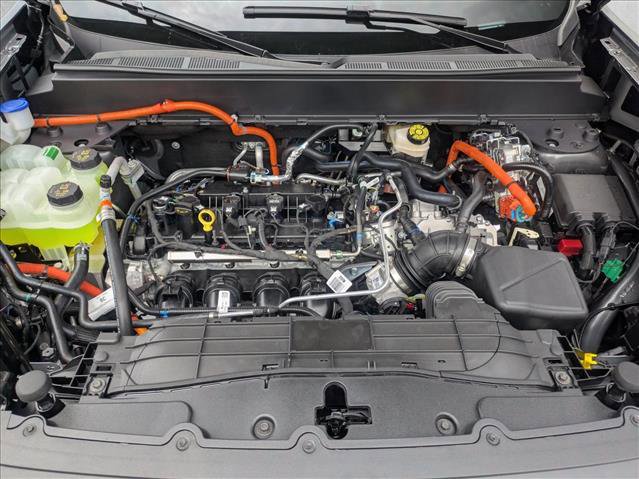 New 2025 Ford Maverick XLT w/ XLT Luxury Package image 17