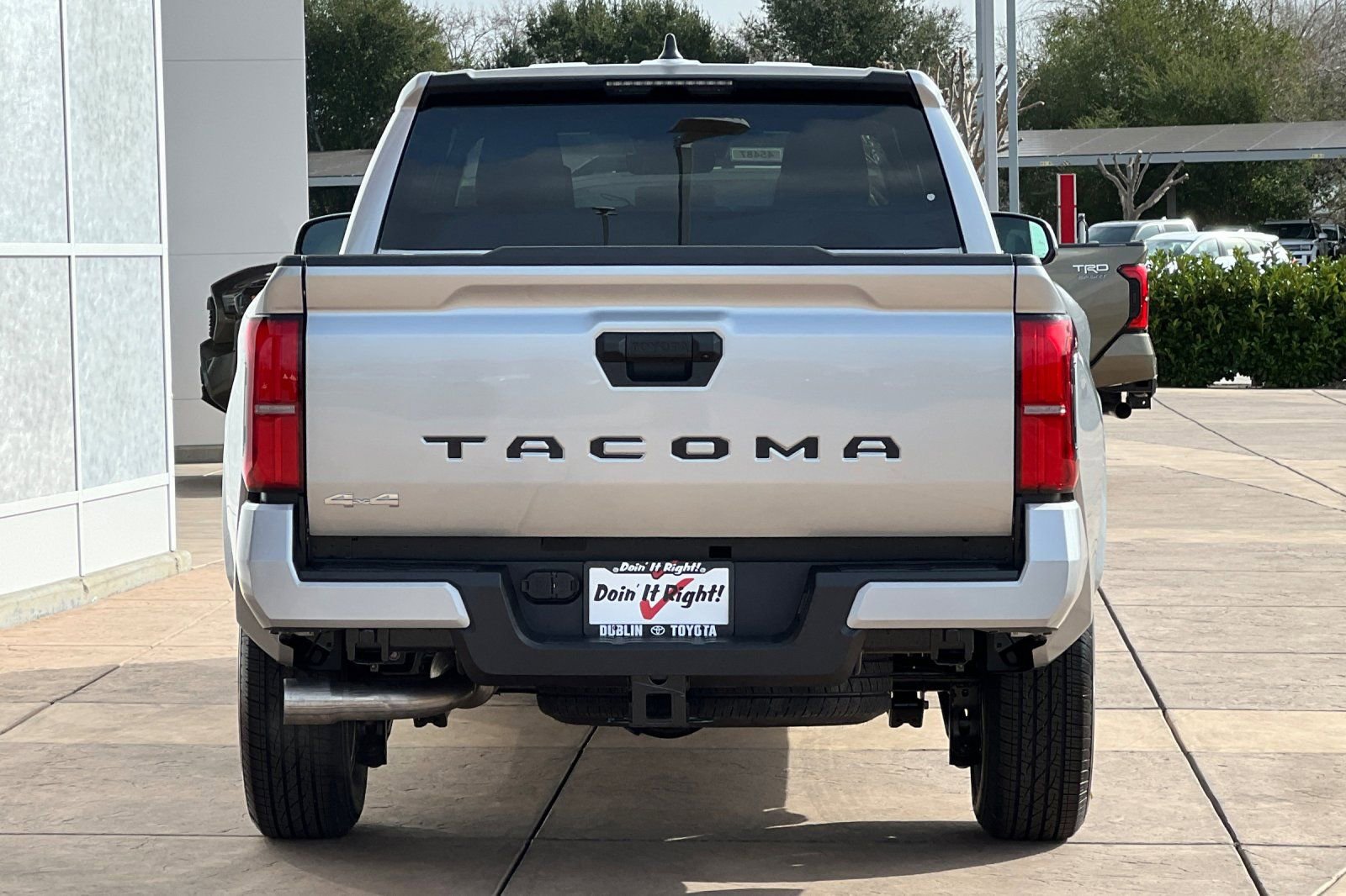 Certified 2025 Toyota Tacoma SR5 image 6