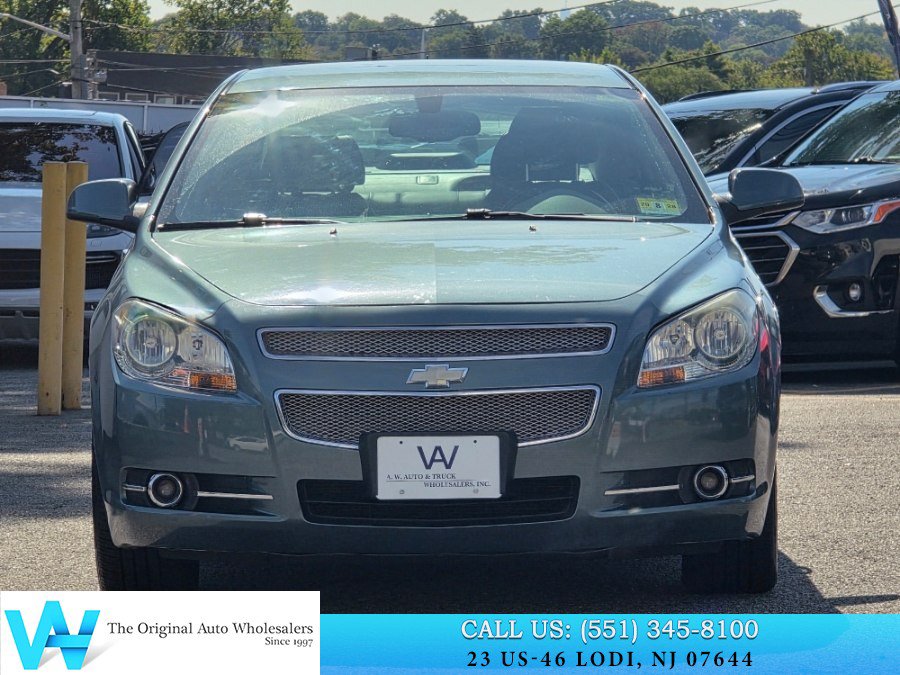 Used 2009 Chevrolet Malibu LTZ w/ HFV6 Engine Package FWD image 2