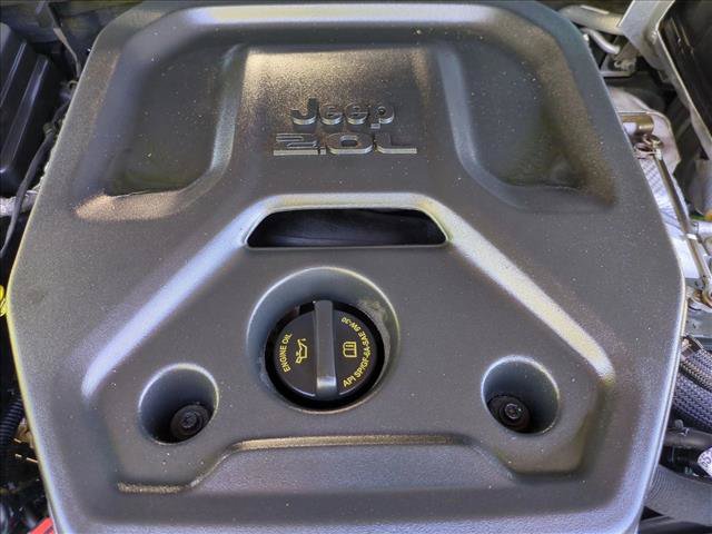Used 2023 Jeep Wrangler Unlimited Rubicon w/ Cold Weather Group AWD/4WD image 23