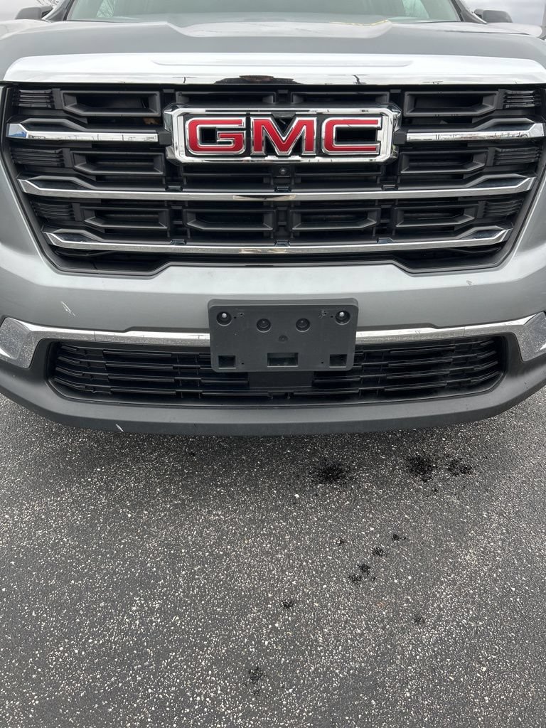 Used 2025 GMC Acadia Elevation FWD image 3