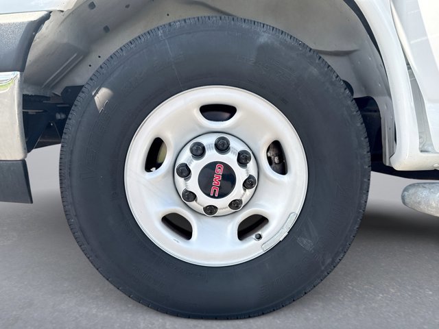 Used 2023 GMC Savana 2500 w/ Driver Convenience Package RWD image 21