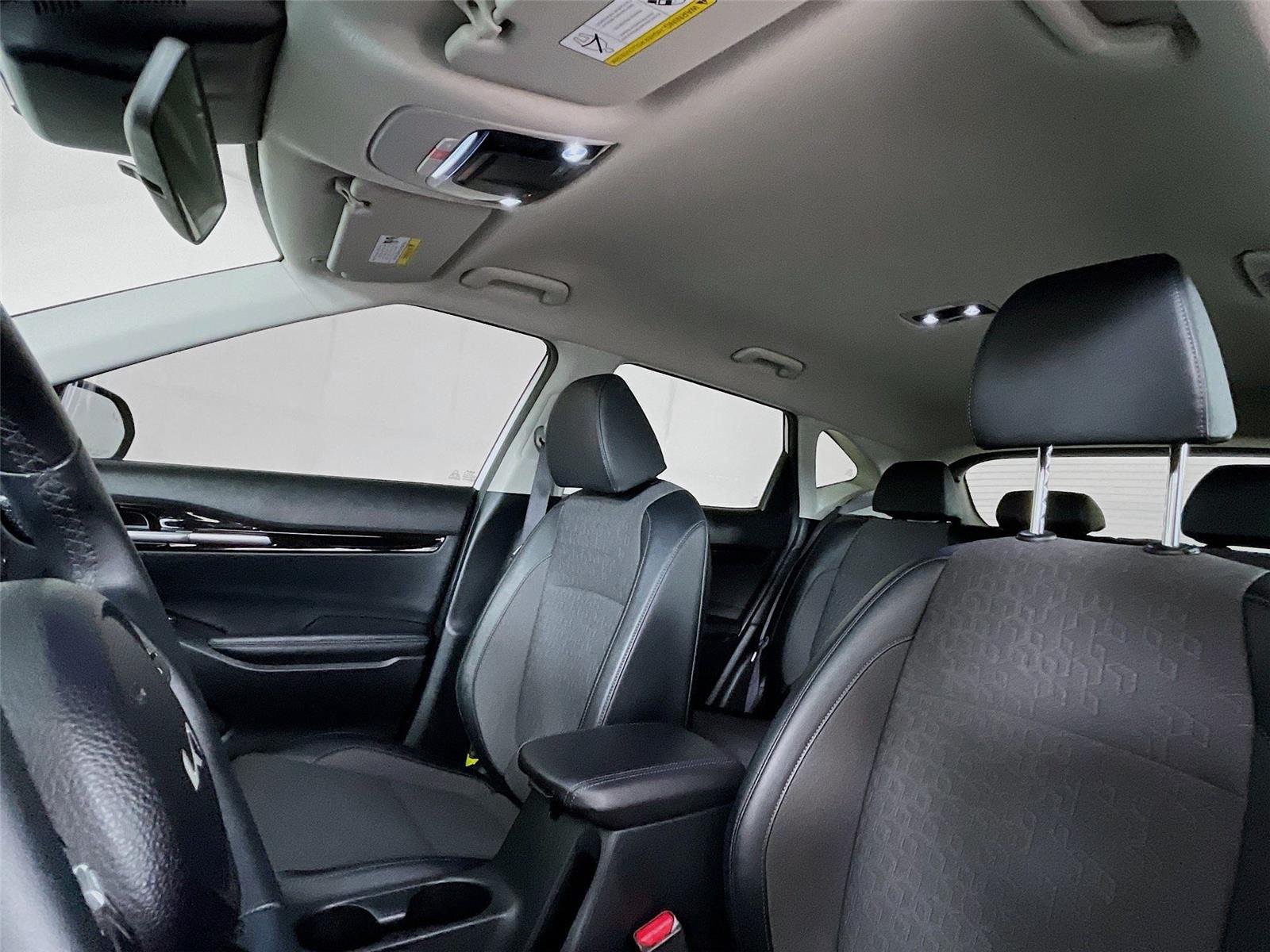 Certified 2025 Kia Seltos S FWD image 13