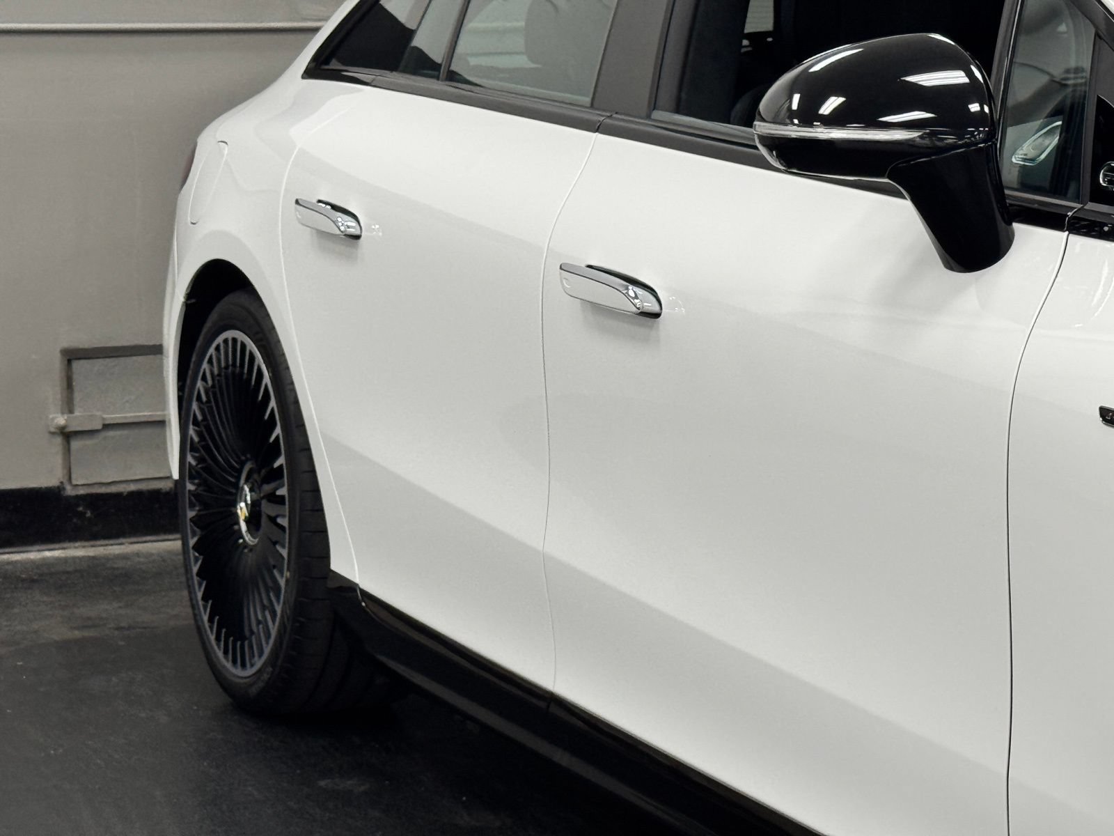 Used 2024 Mercedes-Benz EQS AMG 4MATIC image 5