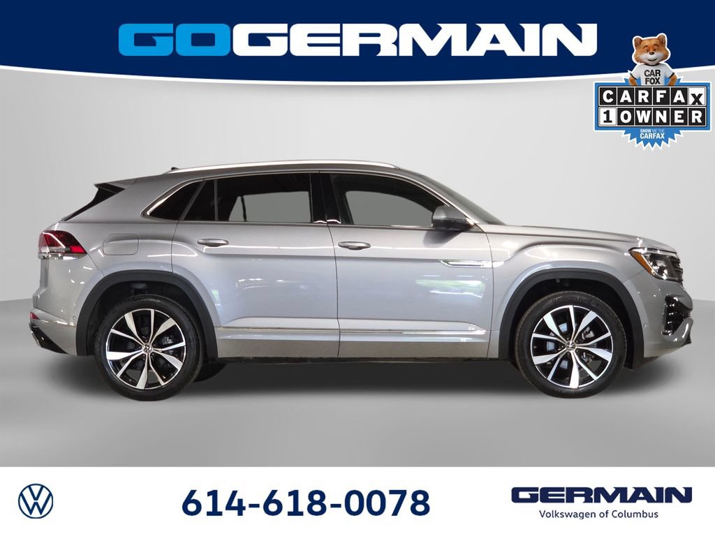 Certified 2025 Volkswagen Atlas Cross Sport SEL Premium R-Line AWD/4WD image 7