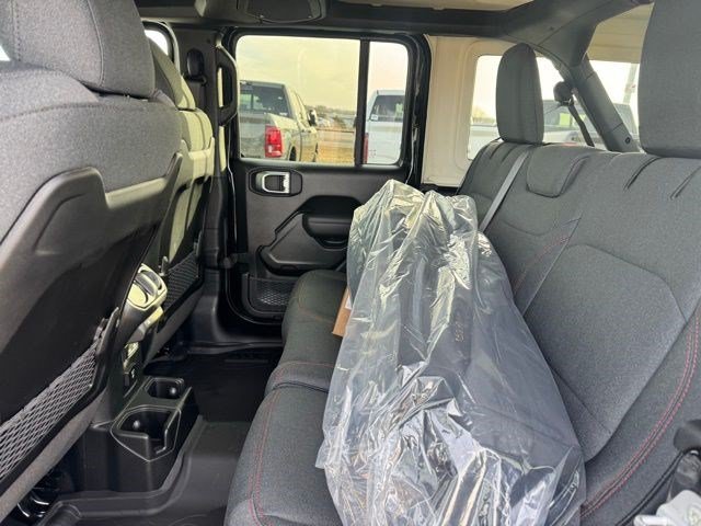 New 2026 Jeep Wrangler Unlimited Rubicon w/ Safety Group AWD/4WD image 29