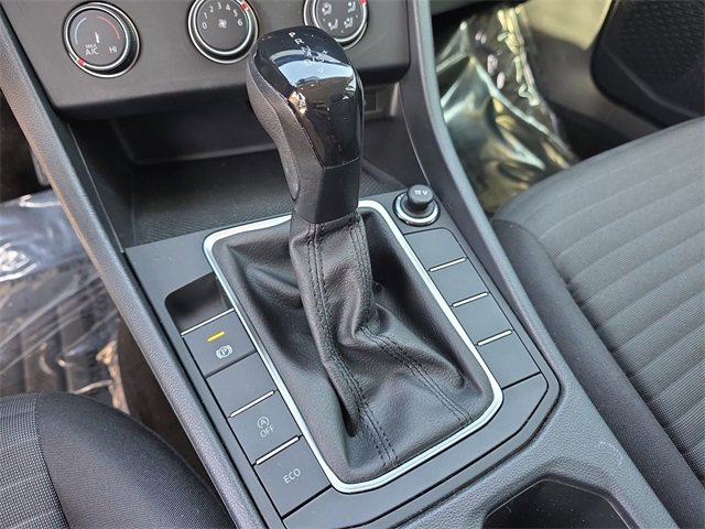Certified 2023 Volkswagen Jetta S image 22
