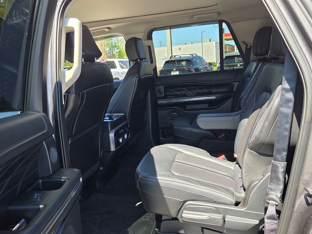 Used 2019 Ford Expedition Max Platinum image 5