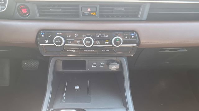 Used 2024 Honda Pilot Elite image 31