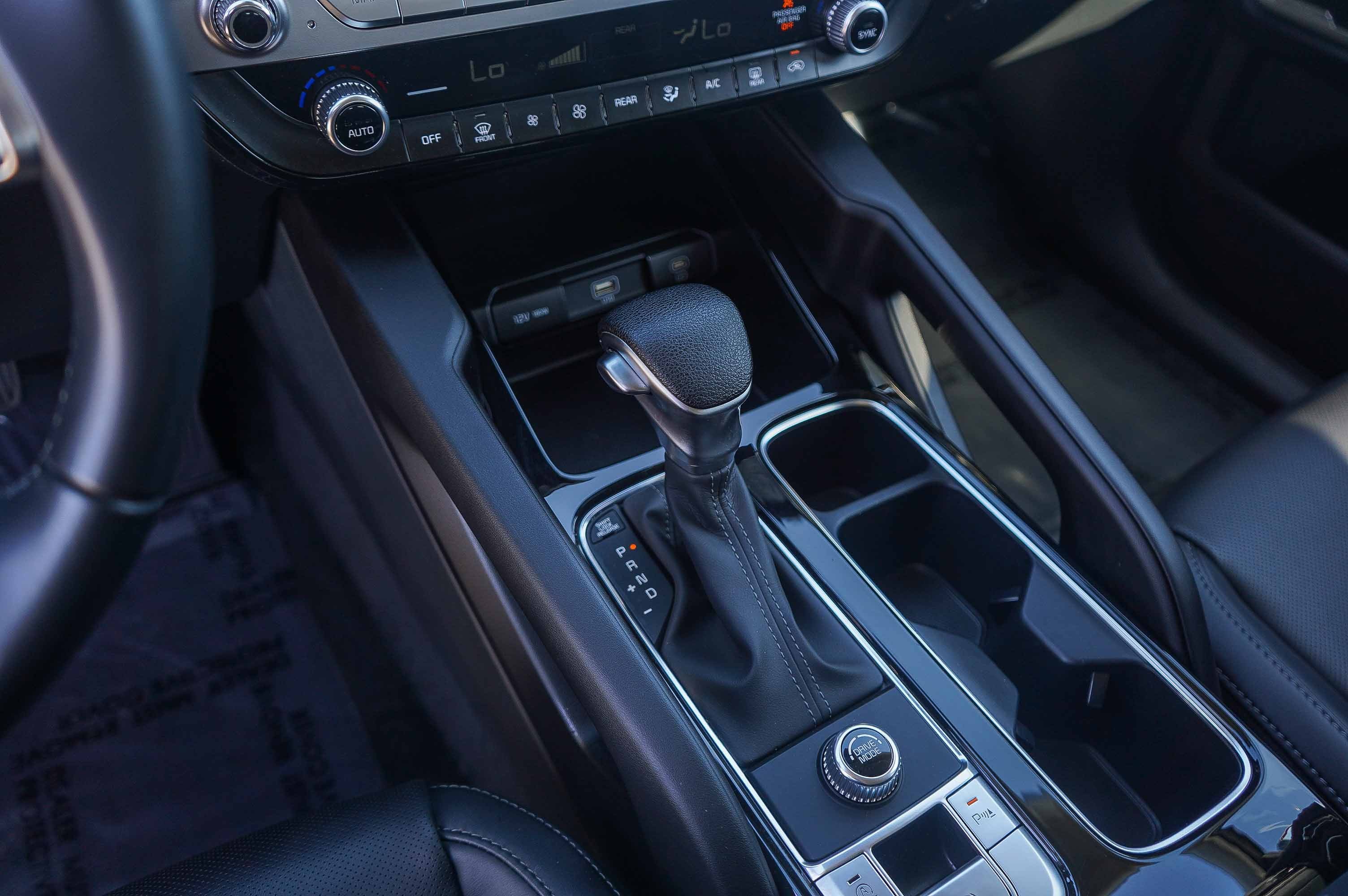 Used 2024 Kia Telluride LX image 23