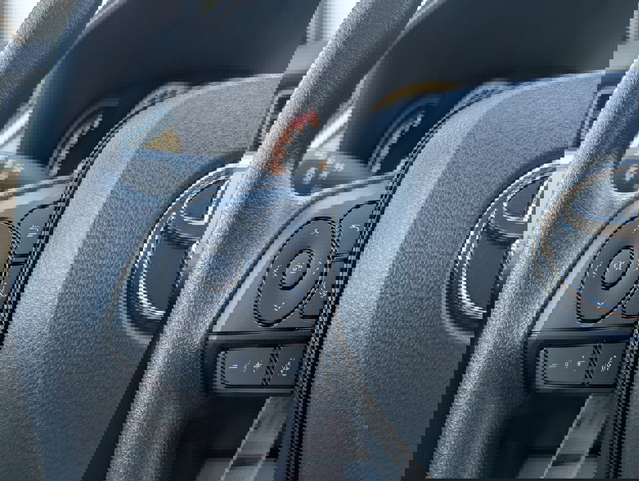 New 2025 Toyota RAV4 XLE image 20