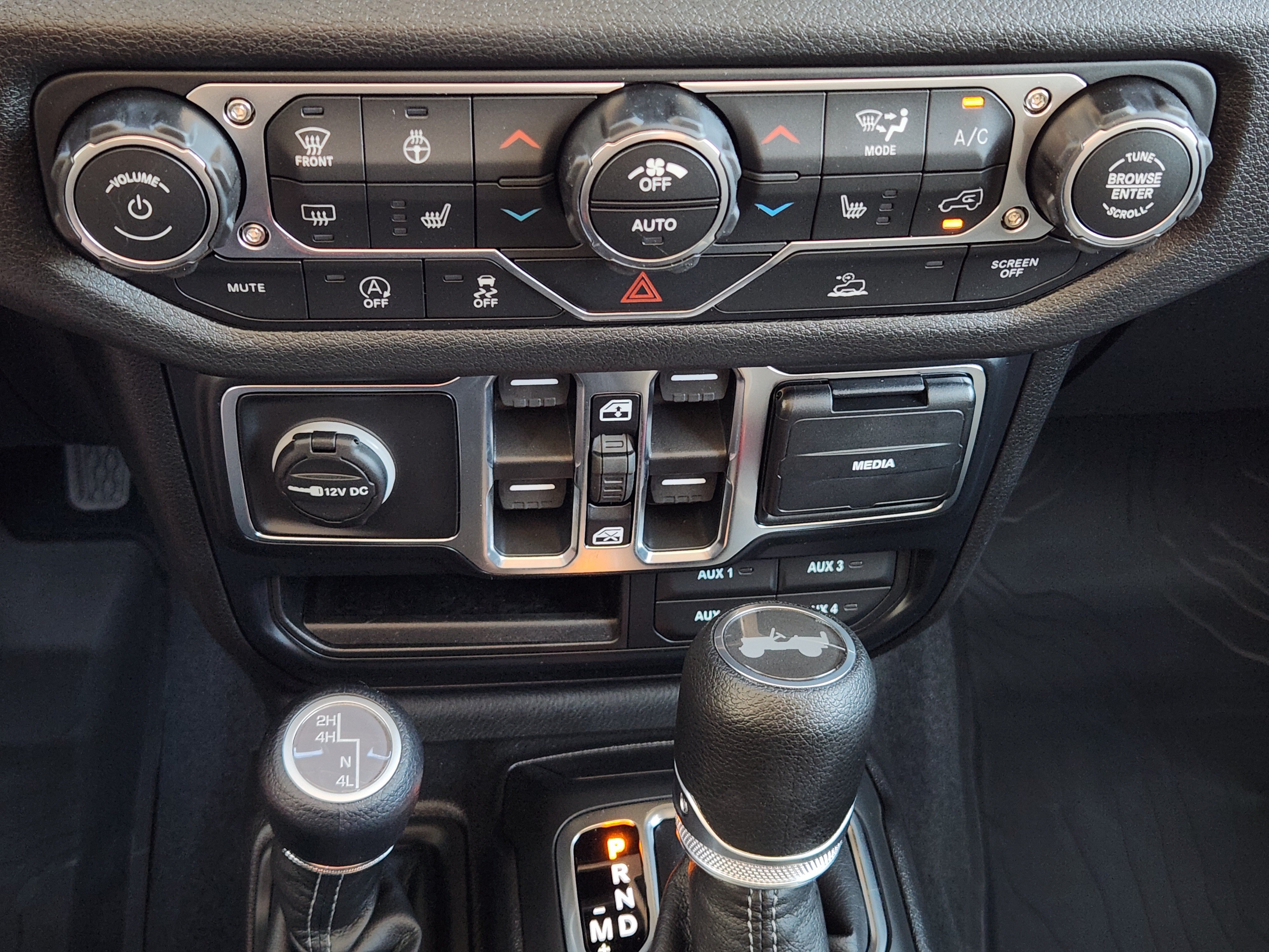 New 2026 Jeep Wrangler Unlimited Sport AWD/4WD image 15