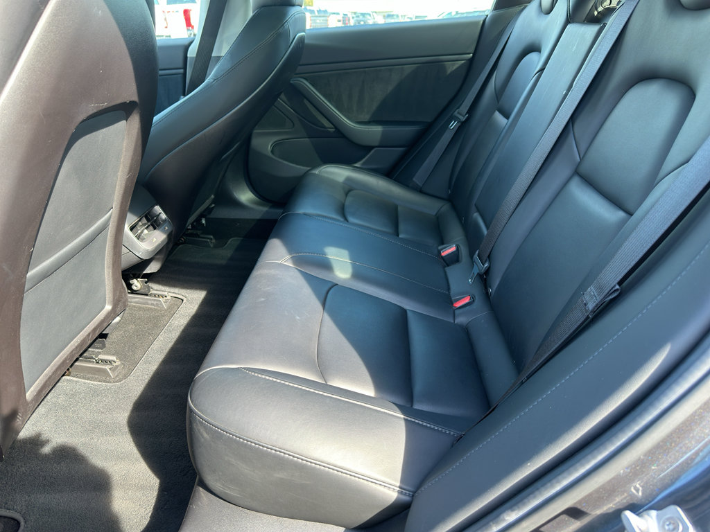 Used 2019 Tesla Model 3 Mid Range RWD image 25