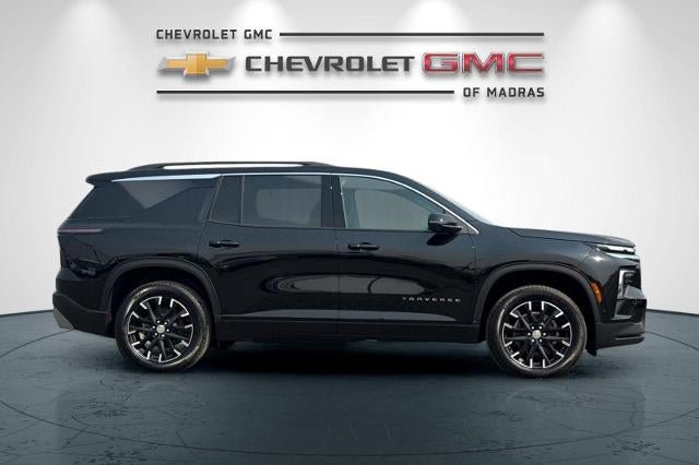 New 2026 Chevrolet Traverse LT w/ Enhanced Driving Package AWD/4WD image 2