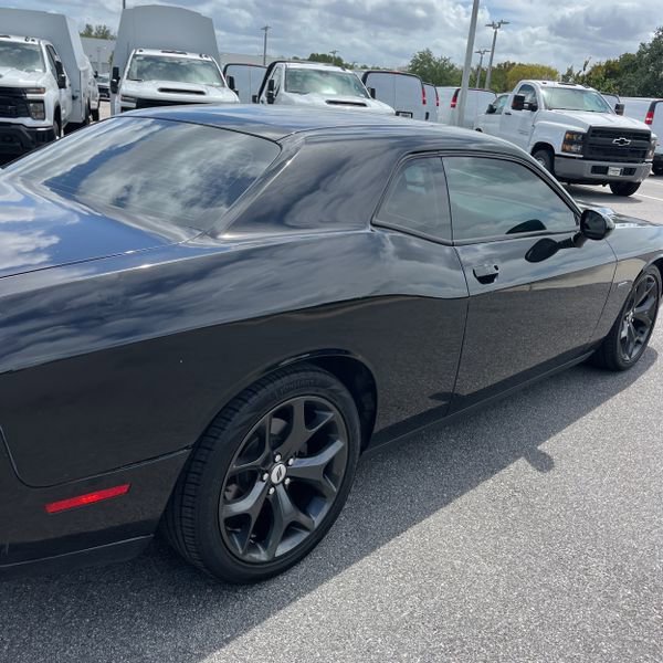 Used 2017 Dodge Challenger R/T w/ Cold Weather Group image 9