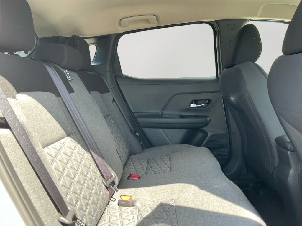 New 2027 Nissan Kicks SV FWD image 13
