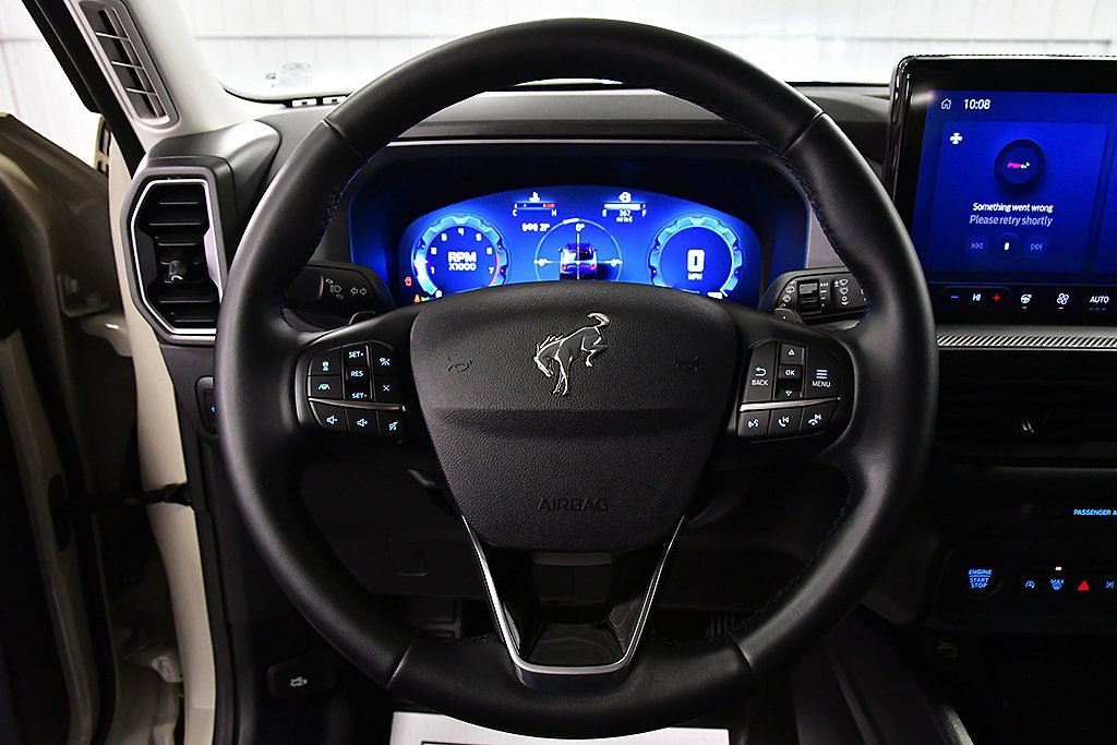 Used 2025 Ford Bronco Sport Badlands image 18