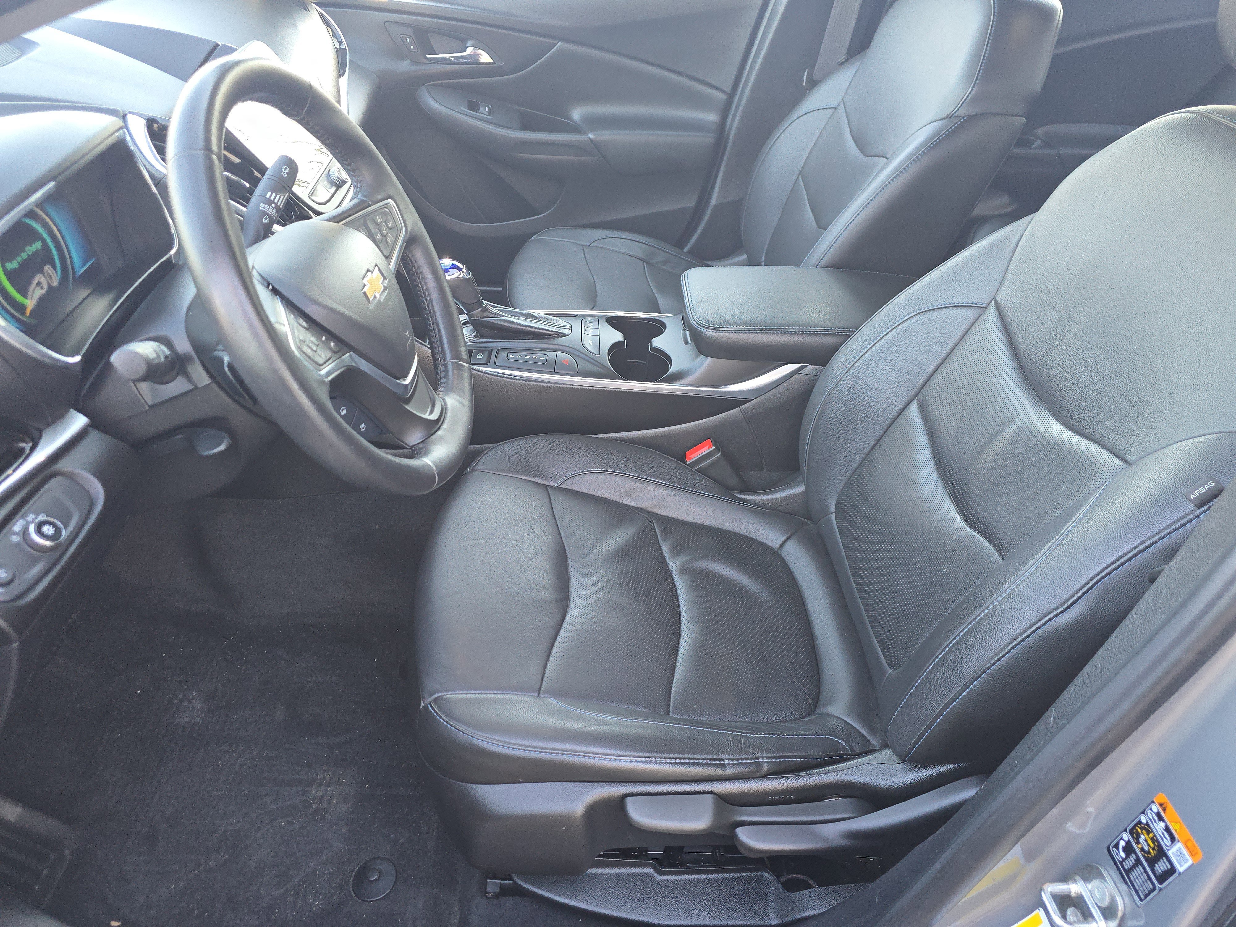 Used 2017 Chevrolet Volt Premier w/ Driver Confidence II Package image 17