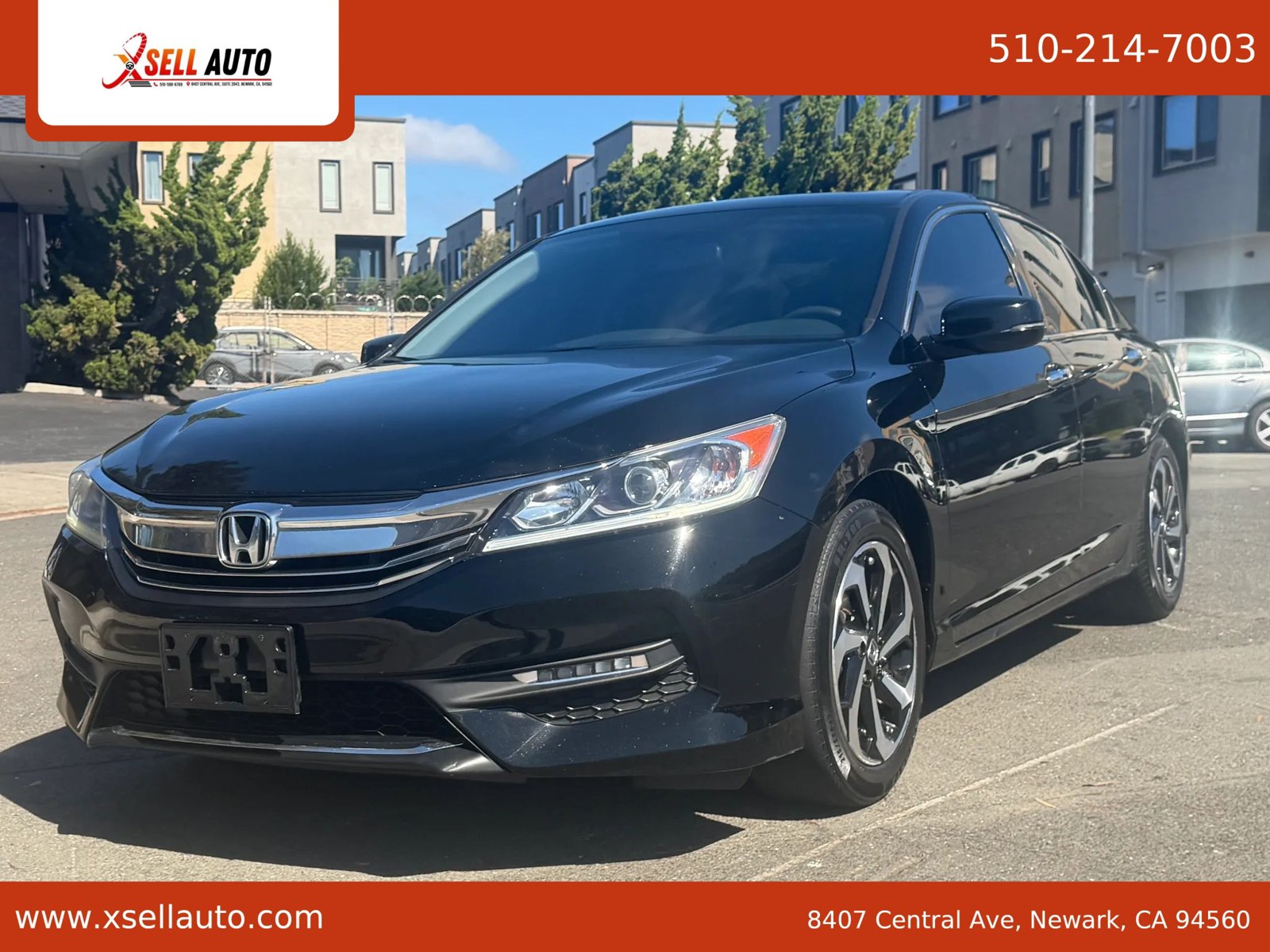 Used 2017 Honda Accord EX image 3