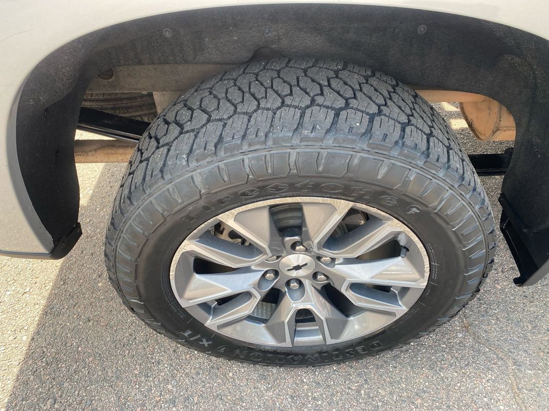 Used 2019 Chevrolet Silverado 1500 RST image 16