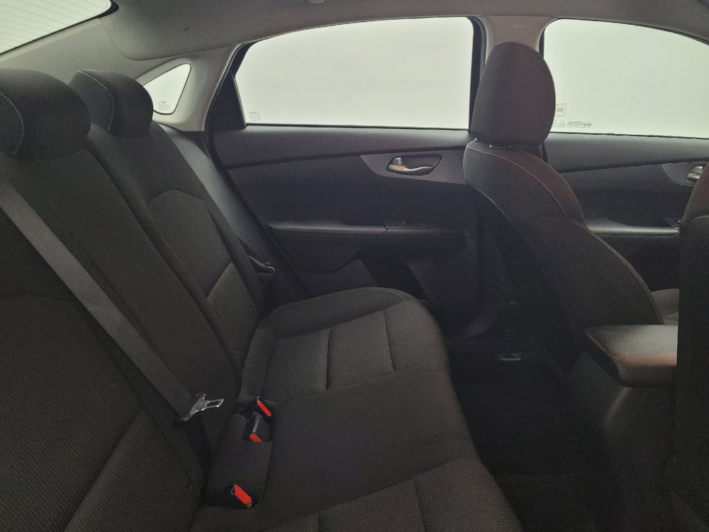 Used 2021 Kia Forte LXS FWD image 19