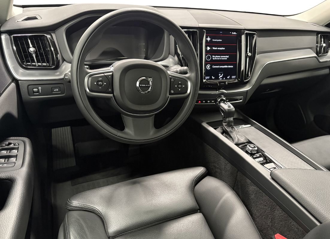 Used 2019 Volvo XC60 T5 Momentum w/ Advanced Package AWD/4WD image 17