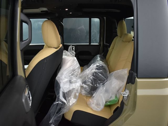 New 2026 Jeep Gladiator Willys AWD/4WD image 31