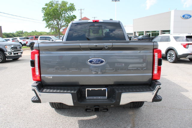 New 2026 Ford F250 Lariat w/ Chrome Package AWD/4WD image 4