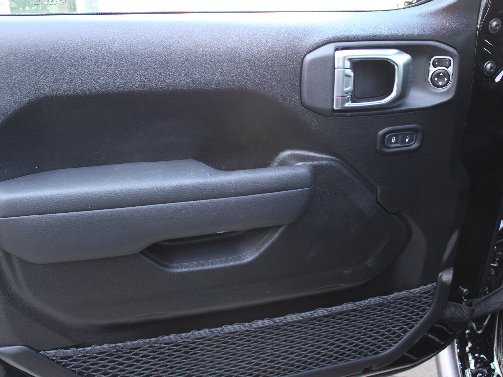 New 2026 Jeep Gladiator Mojave image 8