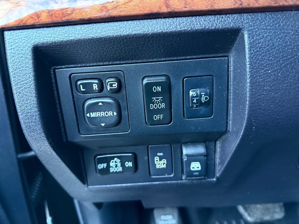 Used 2014 Toyota Tundra 1794 Edition AWD/4WD image 34