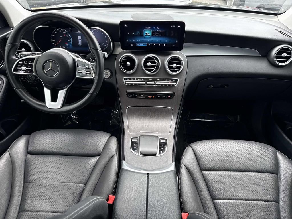 Used 2021 Mercedes-Benz GLC 300 image 20