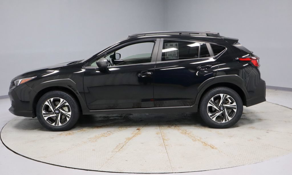 Used 2025 Subaru Crosstrek 2.5i Premium AWD/4WD image 9