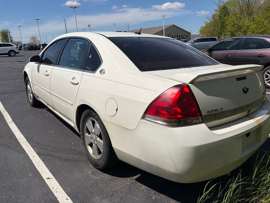 Used 2007 Chevrolet Impala LT w/ Luxury Edition Package FWD image 7