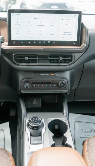 New 2026 Ford Bronco Sport Outer Banks w/ Outer Banks Tech Package+ AWD/4WD image 16