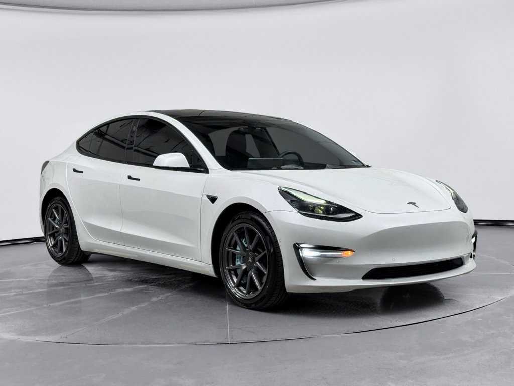 Used 2021 Tesla Model 3 Long Range image 4