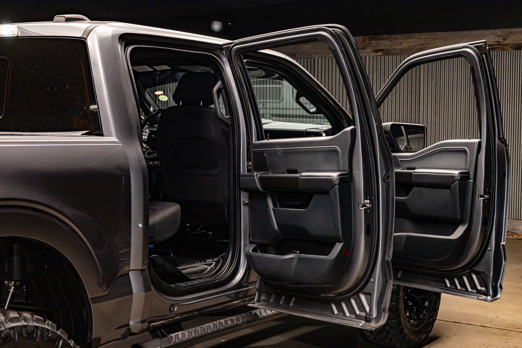 Used 2021 Ford F150 XLT w/ Equipment Group 302A High image 30