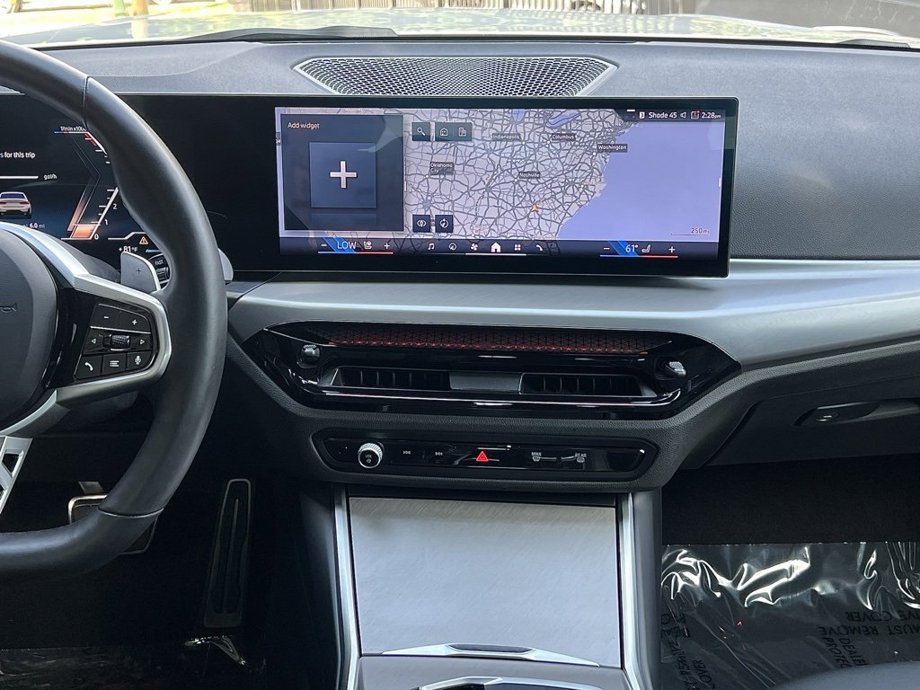 Used 2025 BMW 330i Sedan w/ M Sport Package image 42