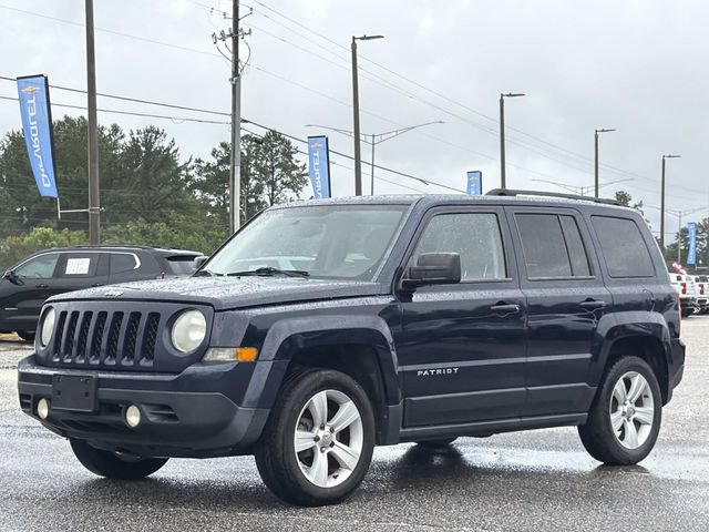 Used 2014 Jeep Patriot Latitude FWD image 10
