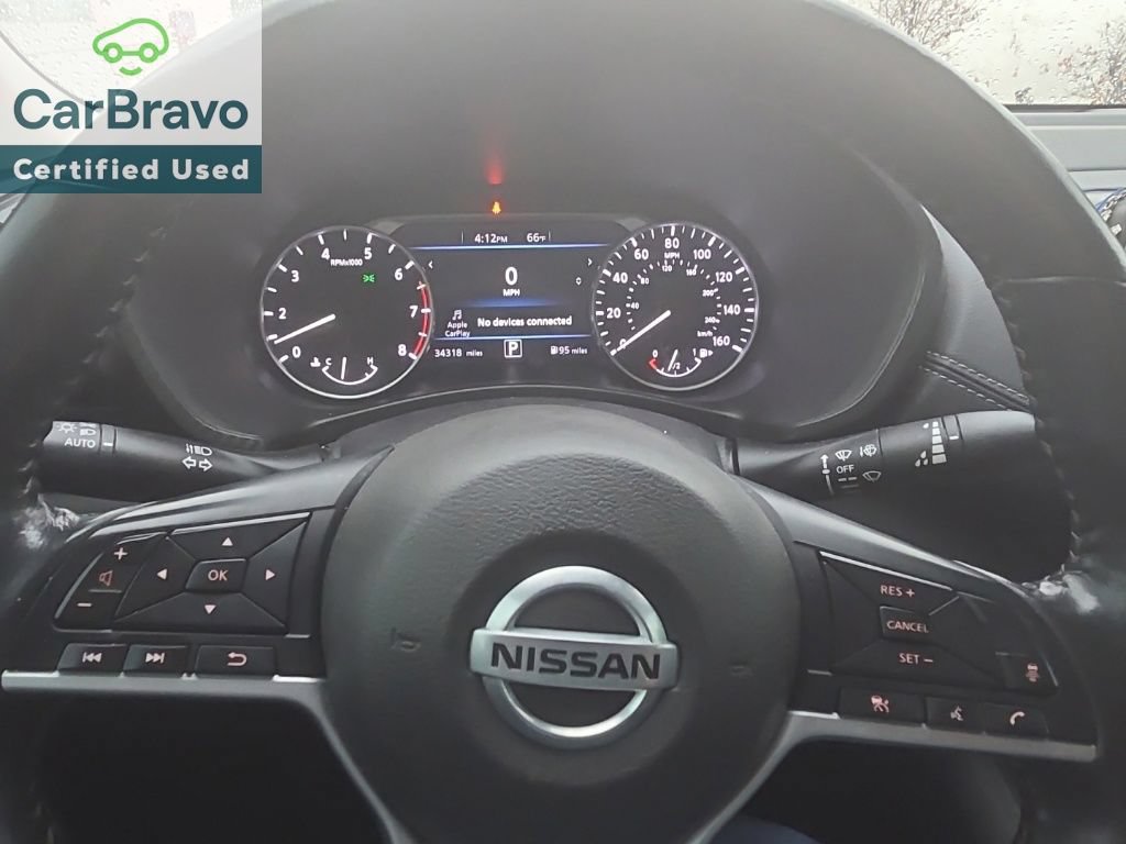 Used 2022 Nissan Sentra SV FWD image 12