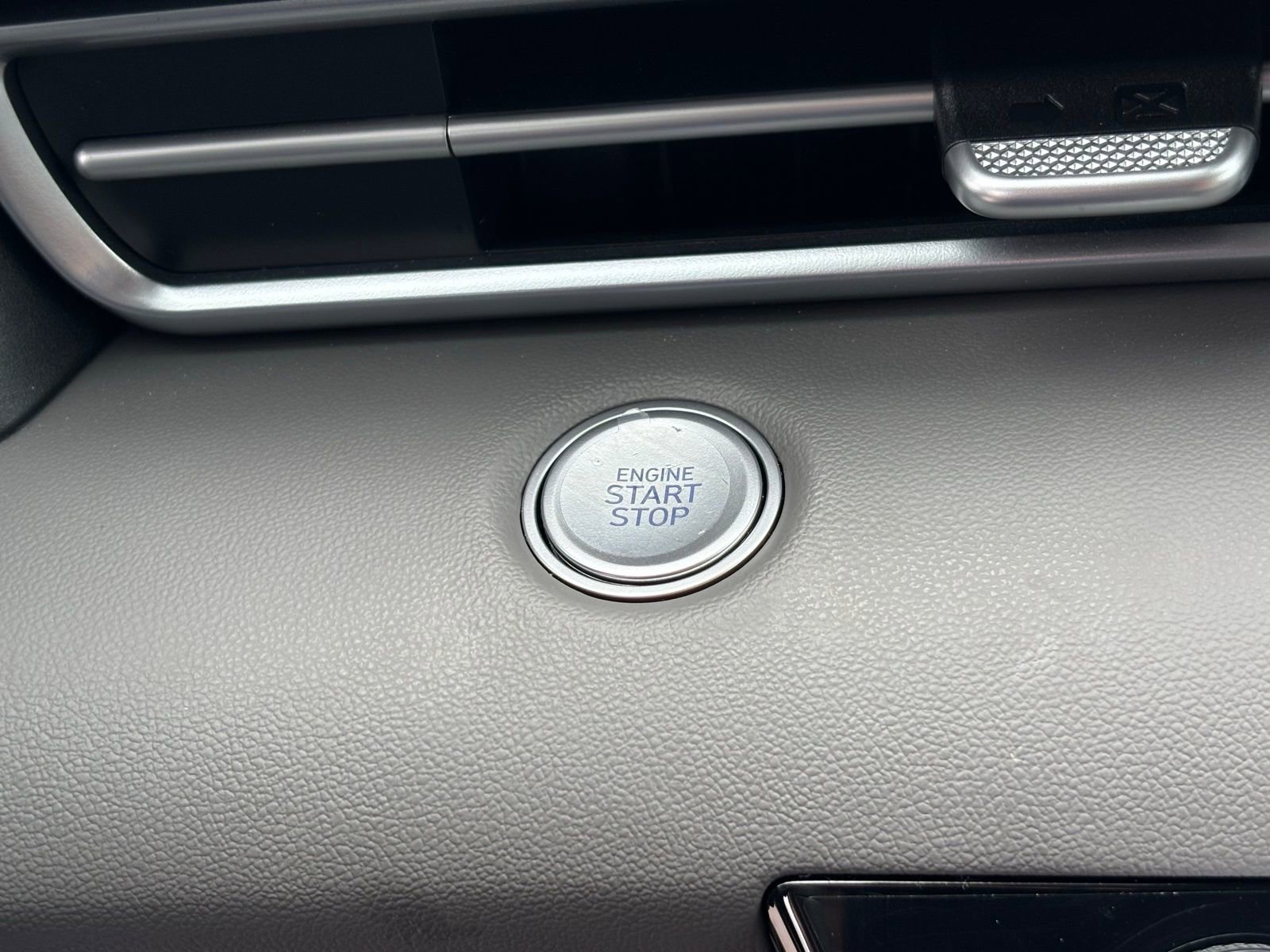 New 2025 Hyundai Elantra Sport image 19